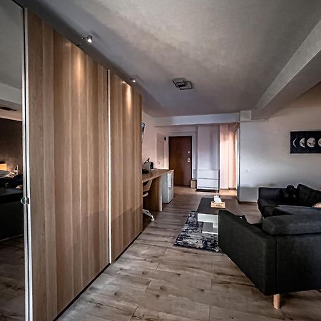 Shiro Apartment Bucureşti Ngoại thất bức ảnh