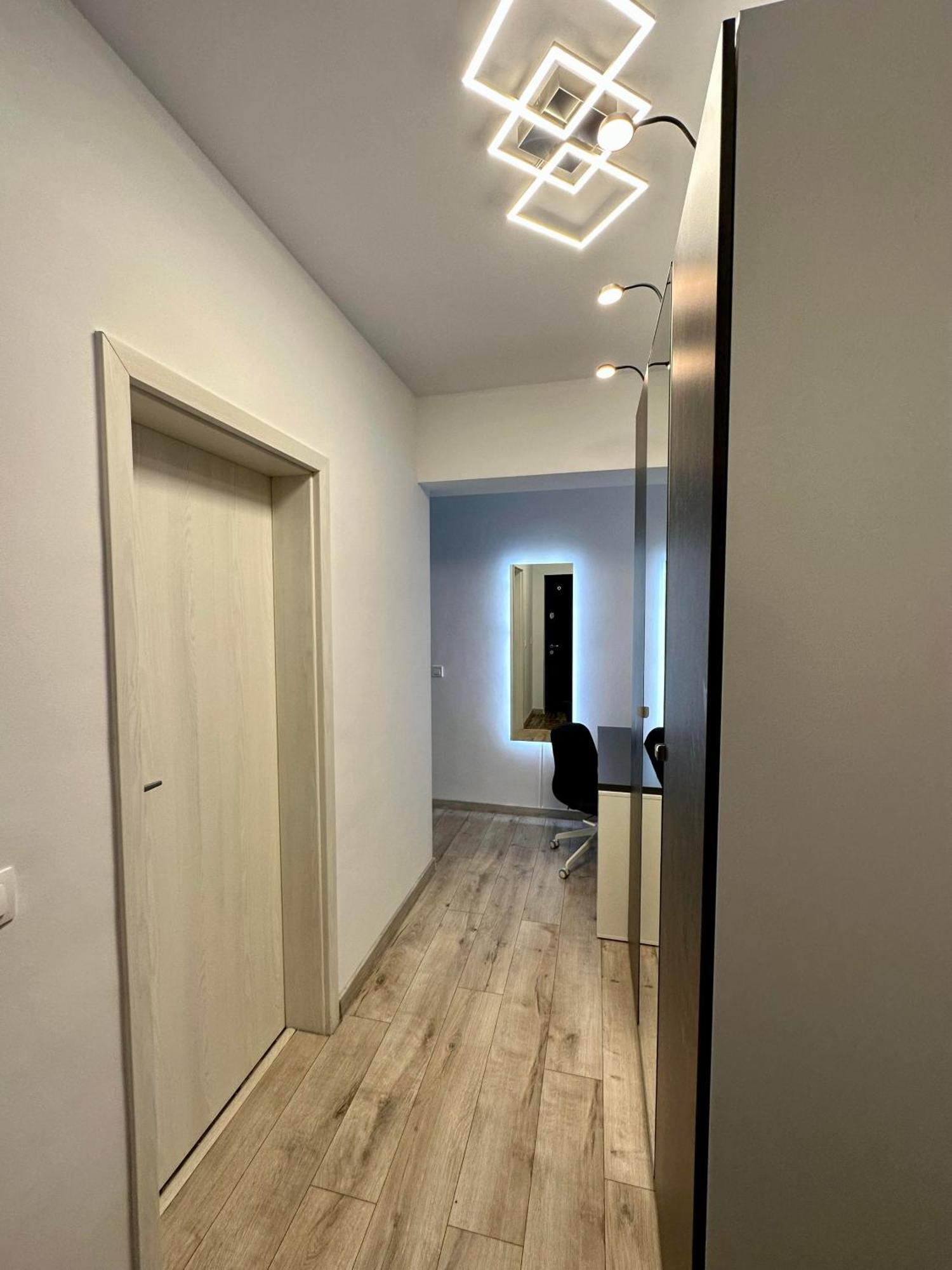 Shiro Apartment Bucureşti Ngoại thất bức ảnh