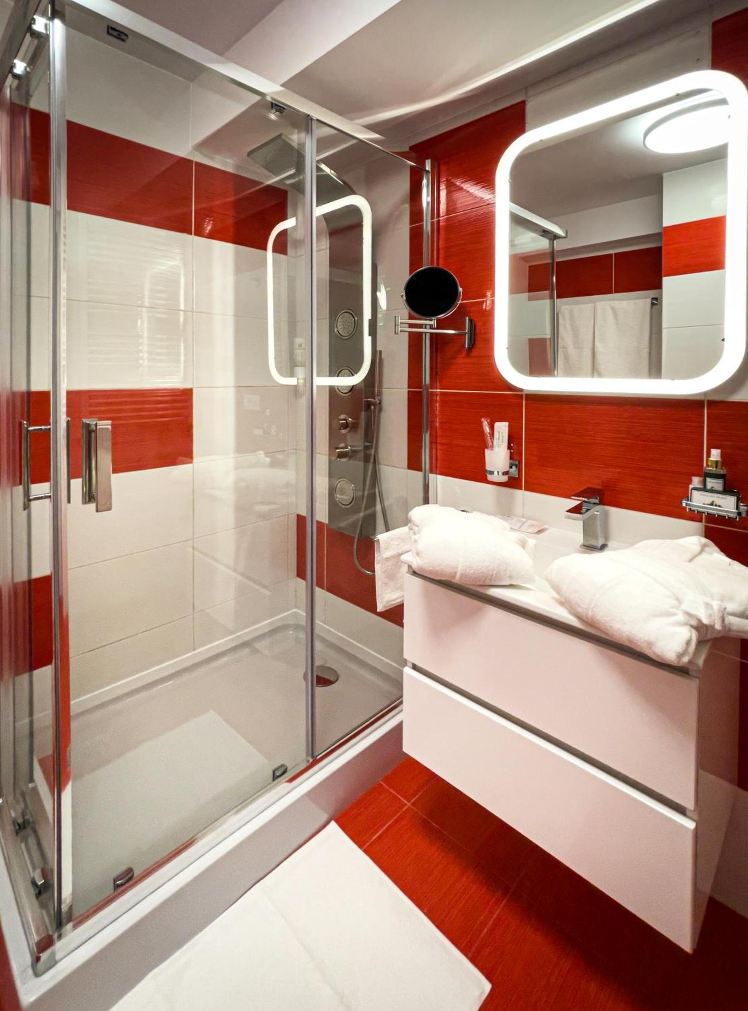 Shiro Apartment Bucureşti Ngoại thất bức ảnh