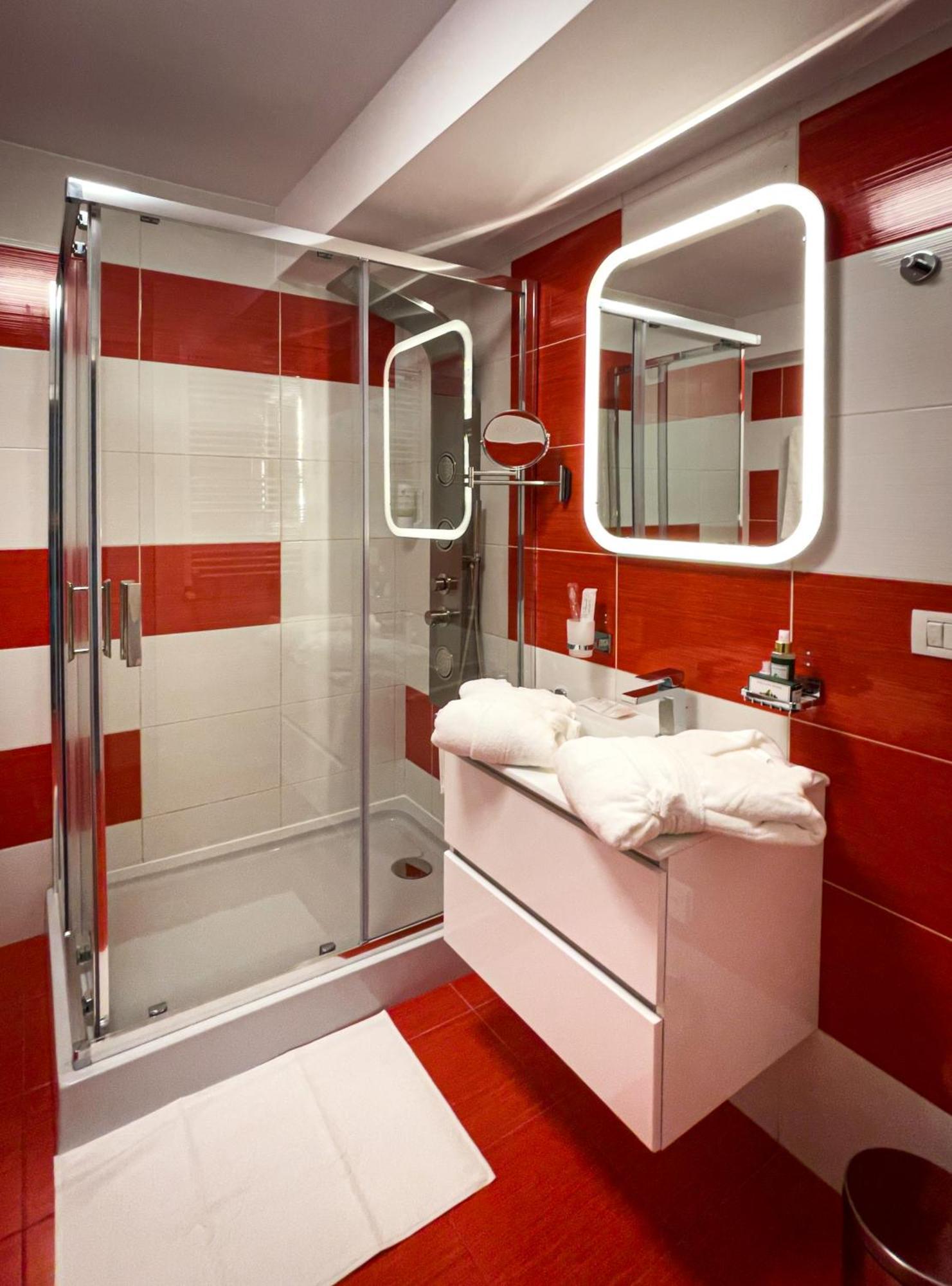 Shiro Apartment Bucureşti Ngoại thất bức ảnh